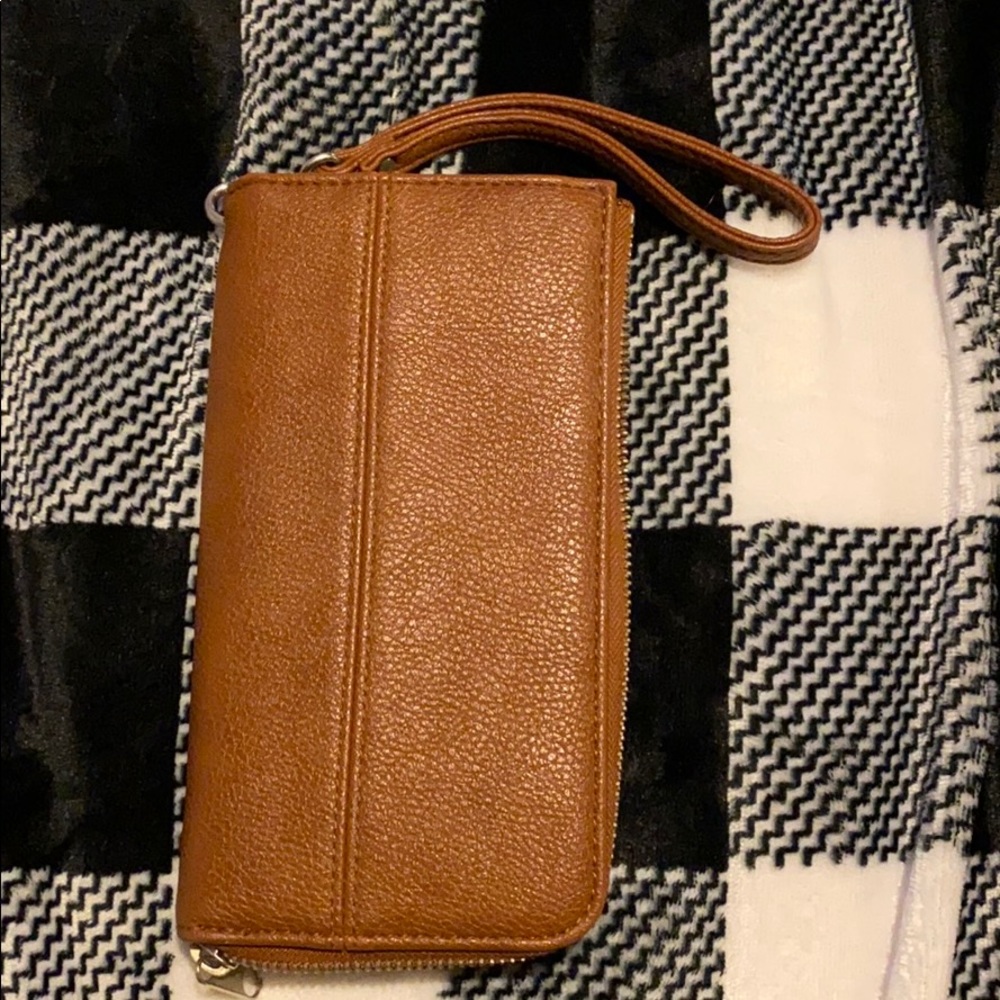 Wristlet